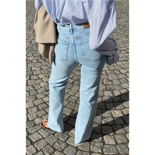 Organische Bootcut Skinny Jeans mit hoher Taille - Blue - NA-KD Trend - Modalova